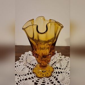 1969 Fenton Valencia Vintage Amber Glass Handkerchief Vase